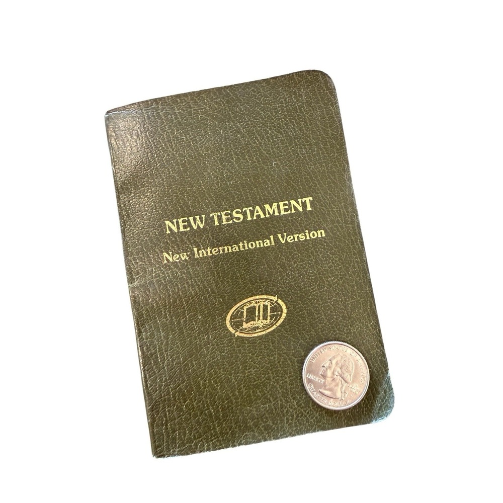 New Testament NIV Pocket Book 1974 New York International Bible Society‎